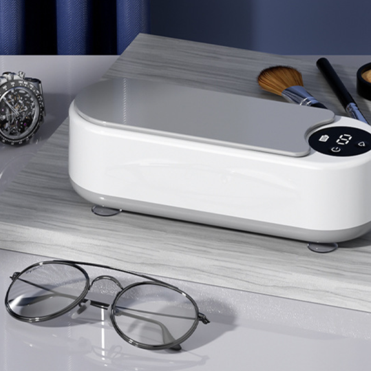 Ultrasonic cleaner